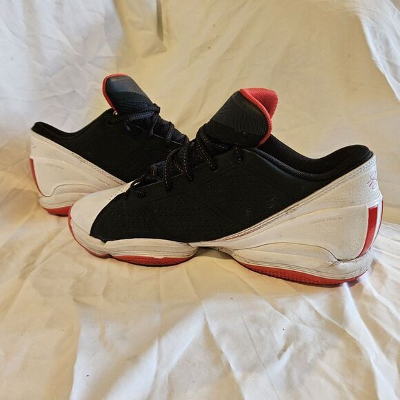 Adizero Rose 1.5 Low Restomod‎ Basketball Shoes GY9124 Black/White/Red Men\'s 8.5 main image 6